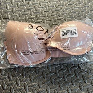 NWT Soma Vanishing 360 Wireless Bra
